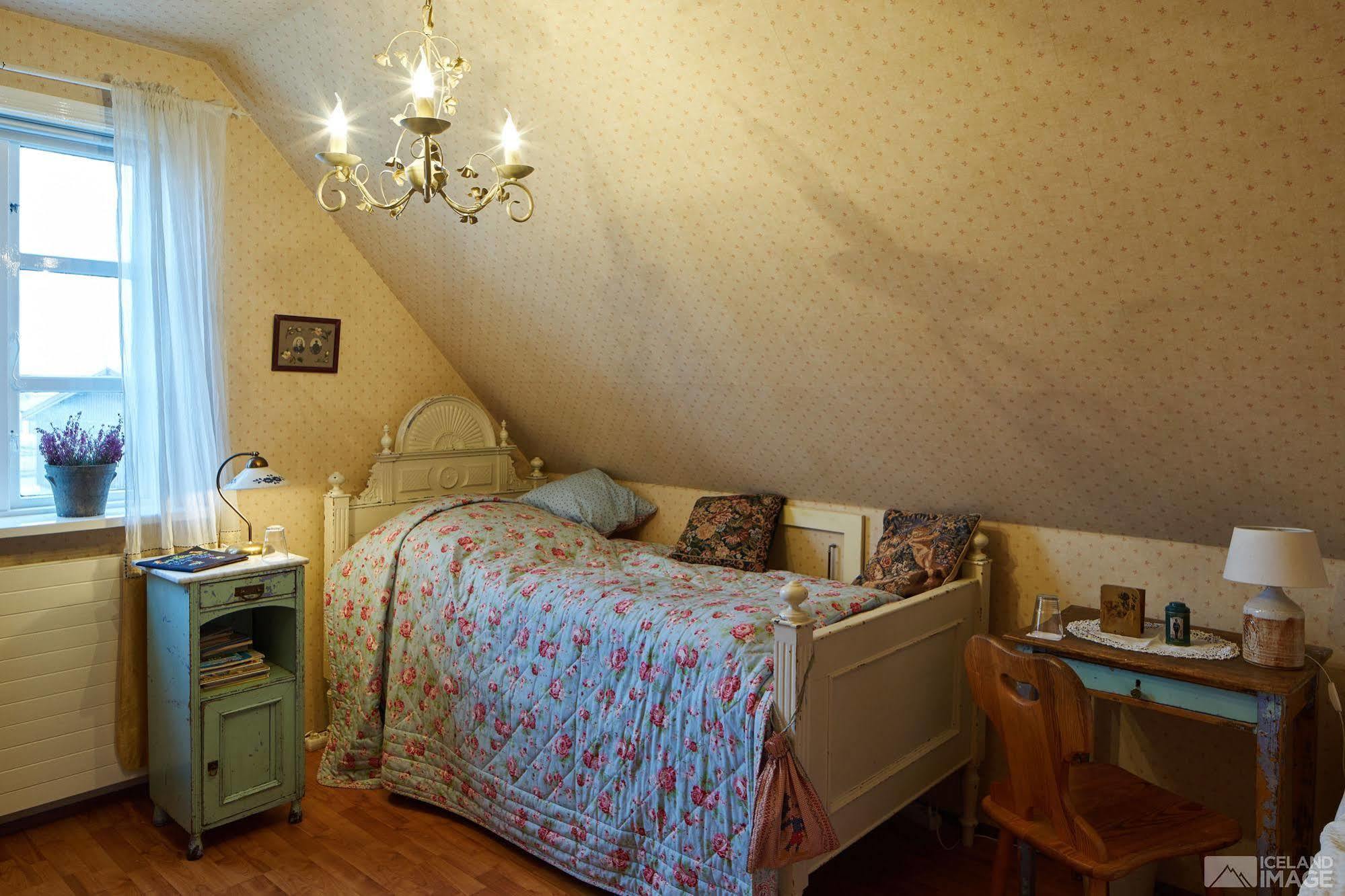 Guesthouse Heba Stokkseyri Extérieur photo