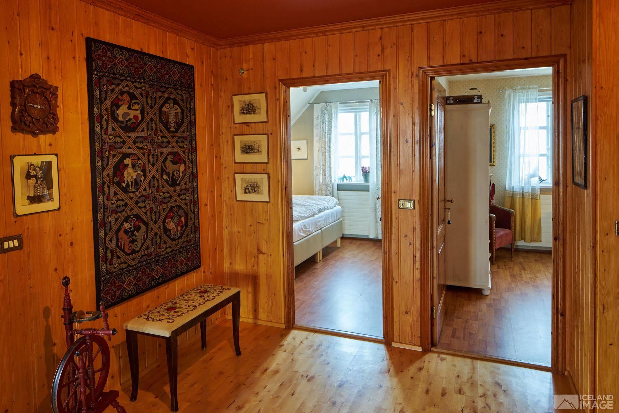 Guesthouse Heba Stokkseyri Extérieur photo